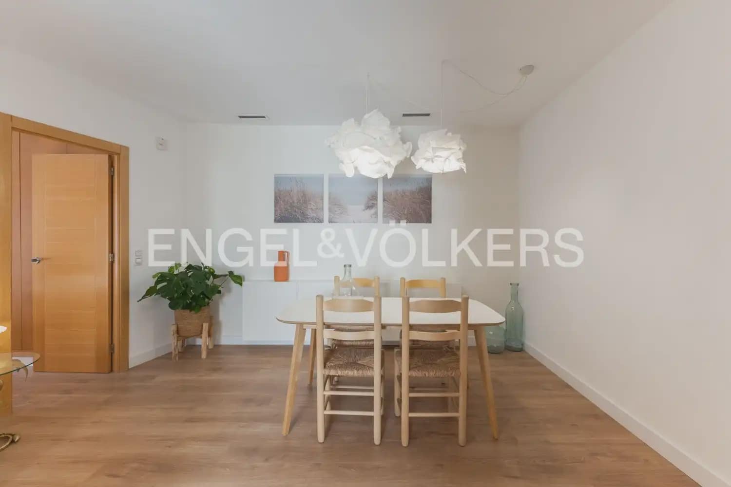 2 sovrum Lägenhet att hyra i Valencia stad - 1 700 € (Ref: 10145252)