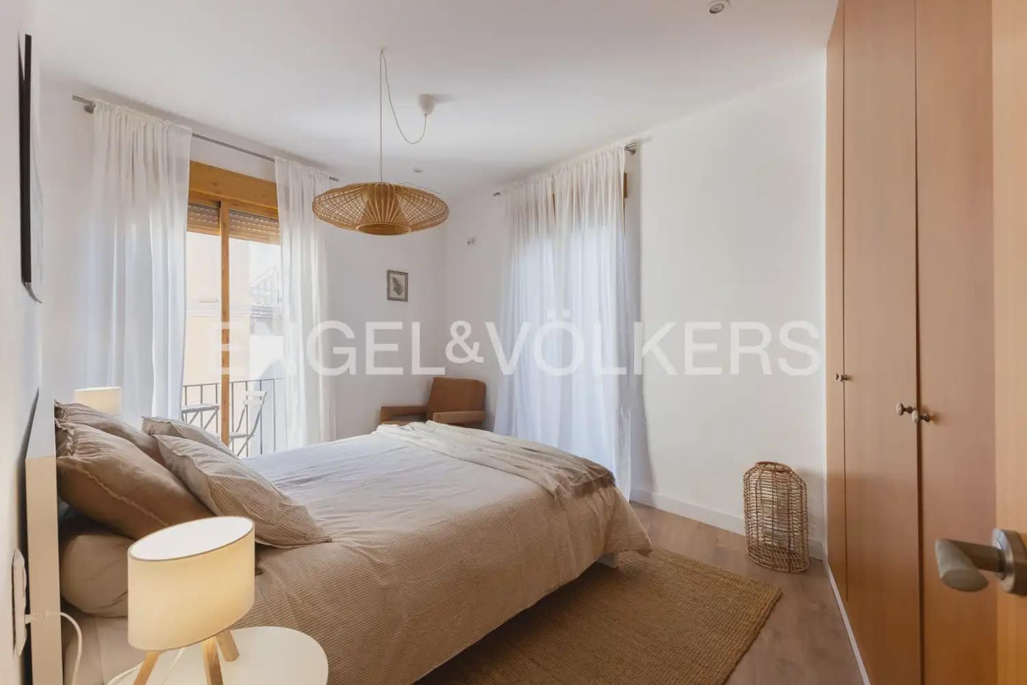2 sovrum Lägenhet att hyra i Valencia stad - 1 700 € (Ref: 10145252)