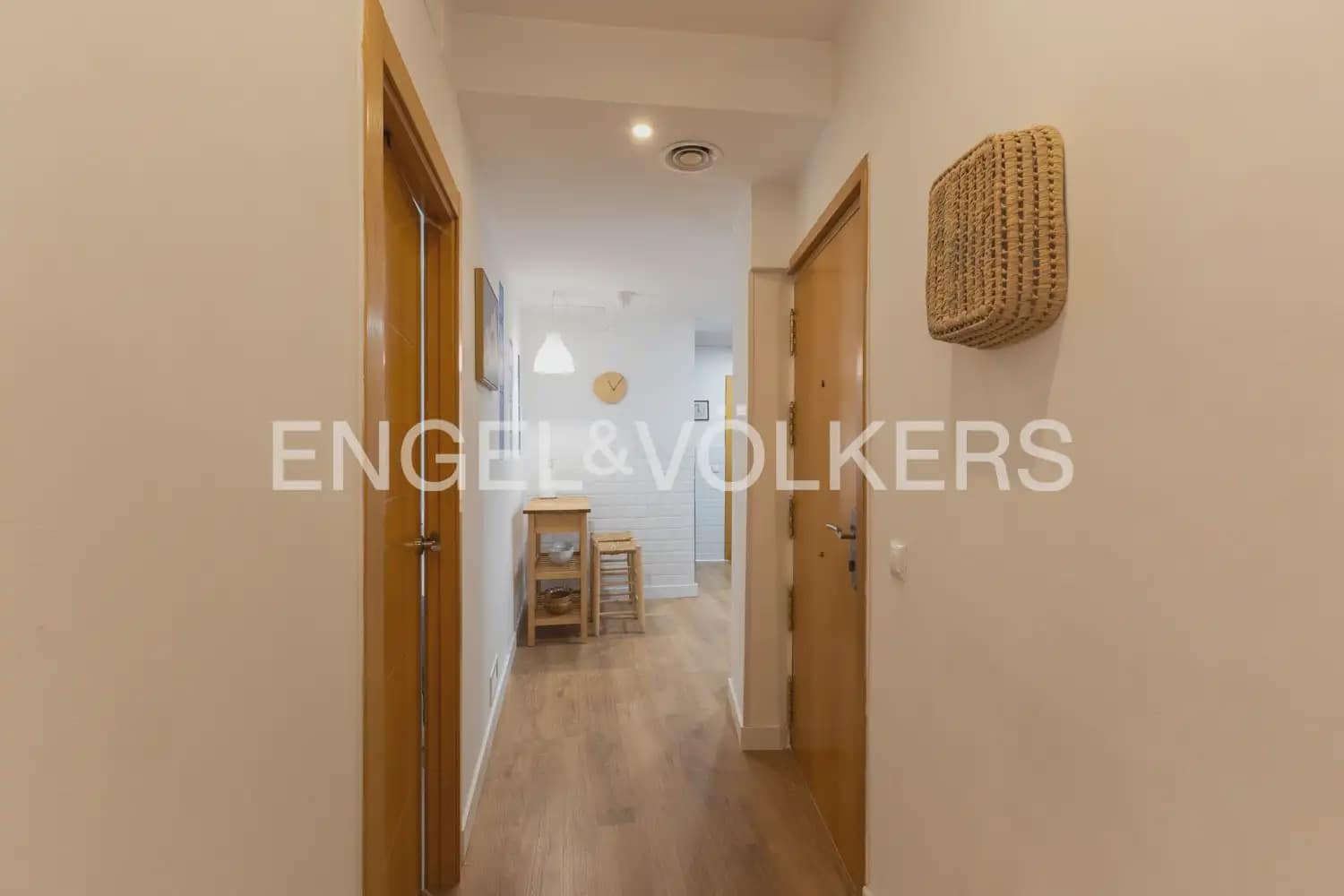 2 sovrum Lägenhet att hyra i Valencia stad - 1 700 € (Ref: 10145252)