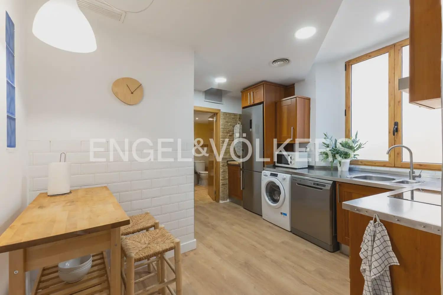 2 sovrum Lägenhet att hyra i Valencia stad - 1 700 € (Ref: 10145252)