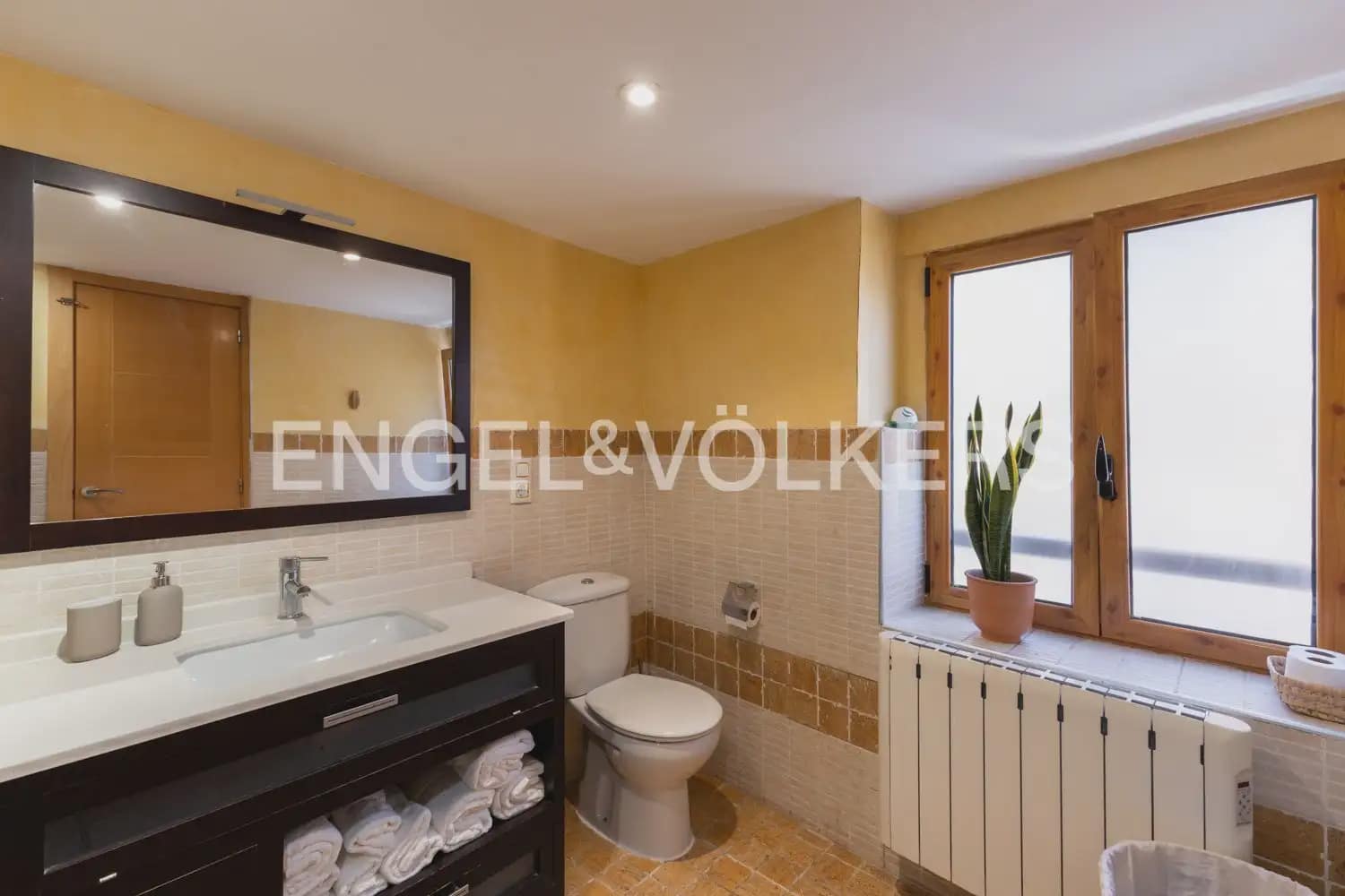 2 sovrum Lägenhet att hyra i Valencia stad - 1 700 € (Ref: 10145252)