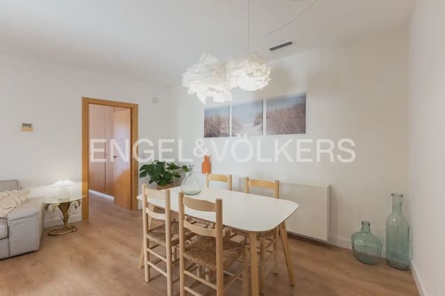 2 sovrum Lägenhet att hyra i La Seu, Valencia stad - 1 700 € (Ref: 10145252)