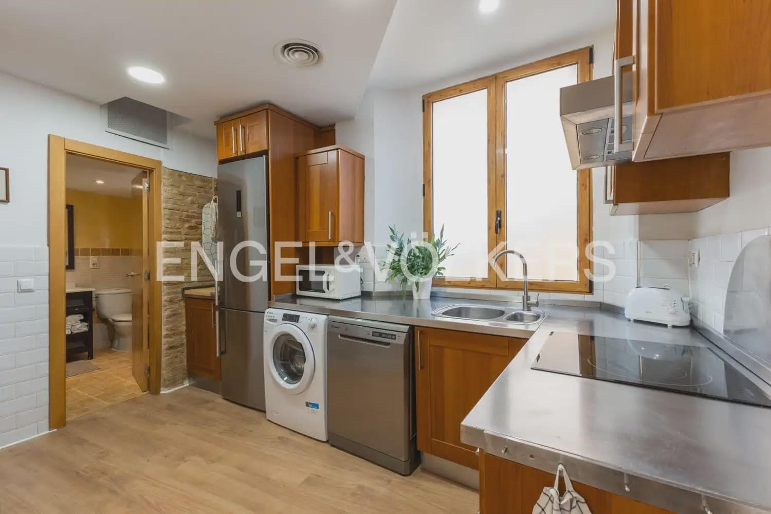 2 sovrum Lägenhet att hyra i Valencia stad - 1 700 € (Ref: 10145252)