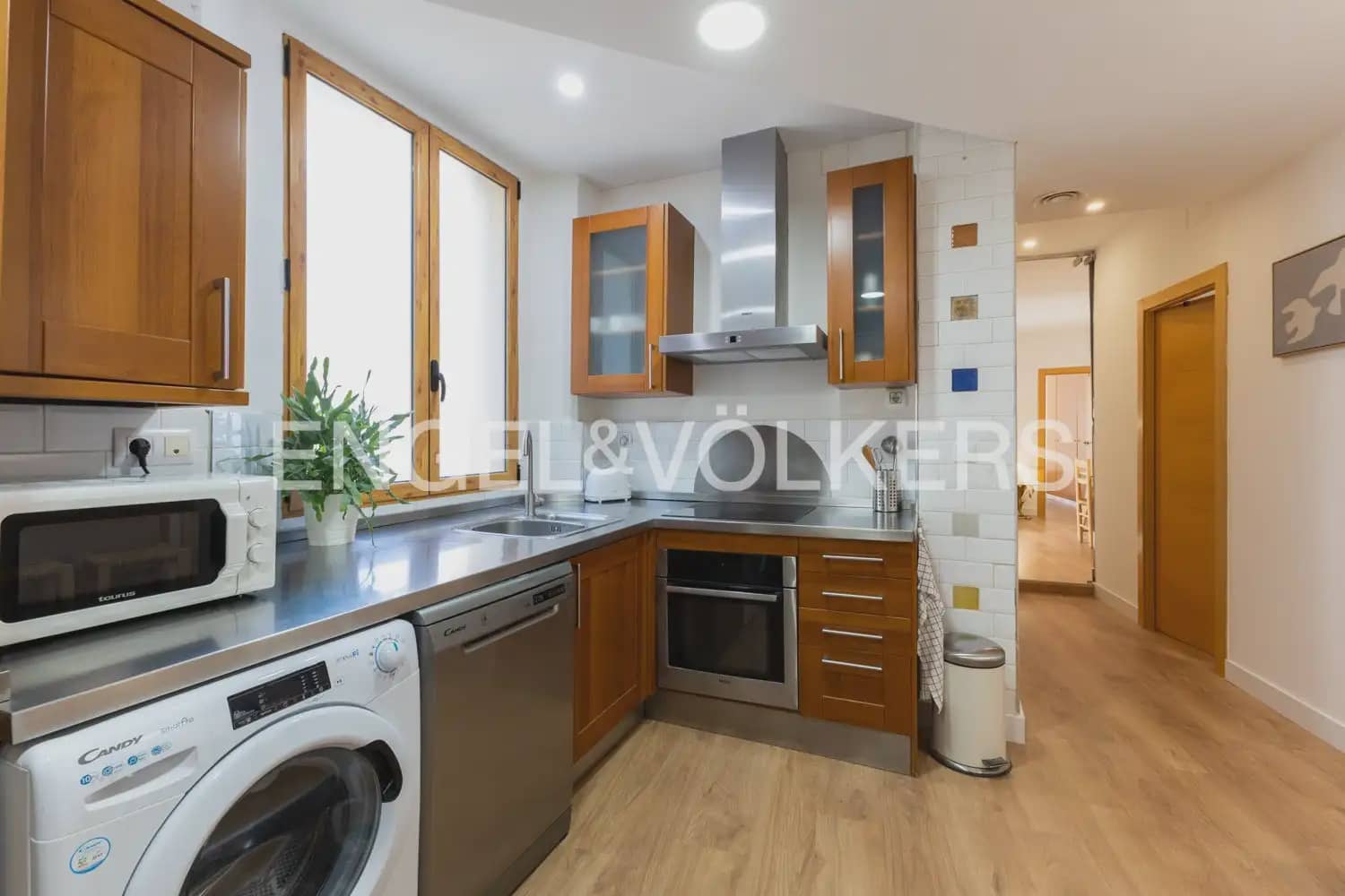 2 sovrum Lägenhet att hyra i Valencia stad - 1 700 € (Ref: 10145252)