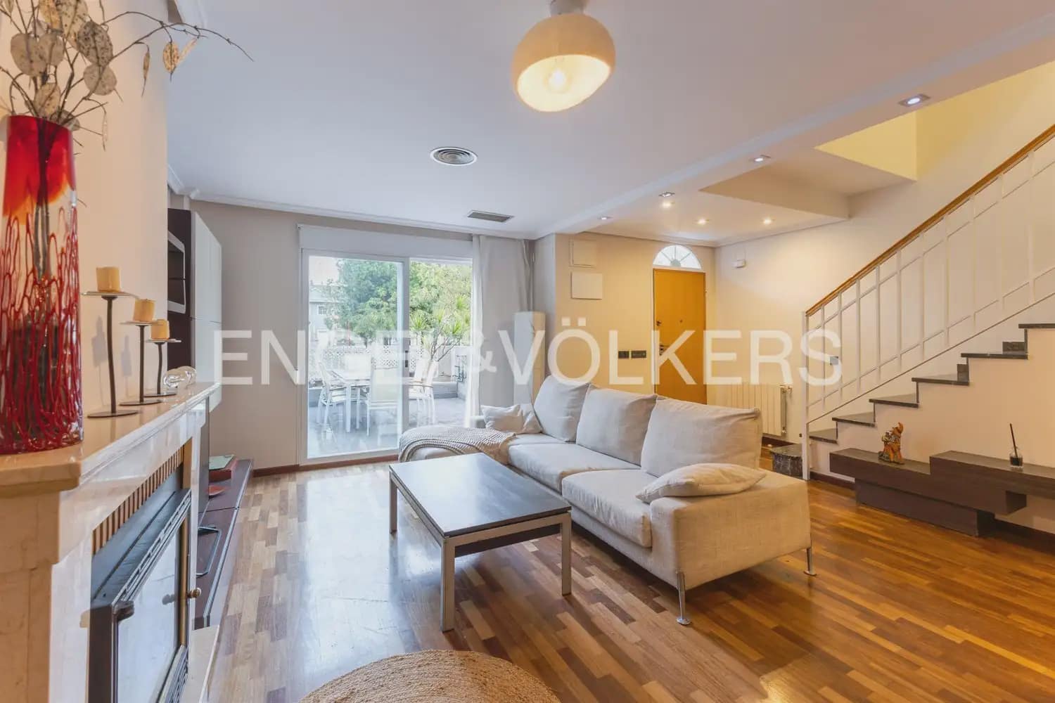 4 soveværelse Rækkehus til leje i Almassera med garage - € 2.000 (Ref: 10145253)