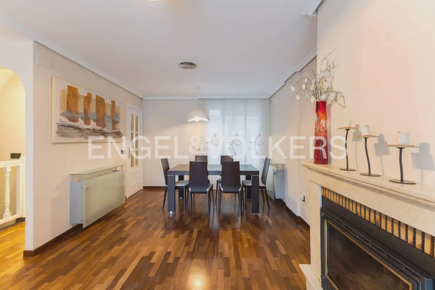 4 soveværelse Rækkehus til leje i Almassera med garage - € 2.000 (Ref: 10145253)