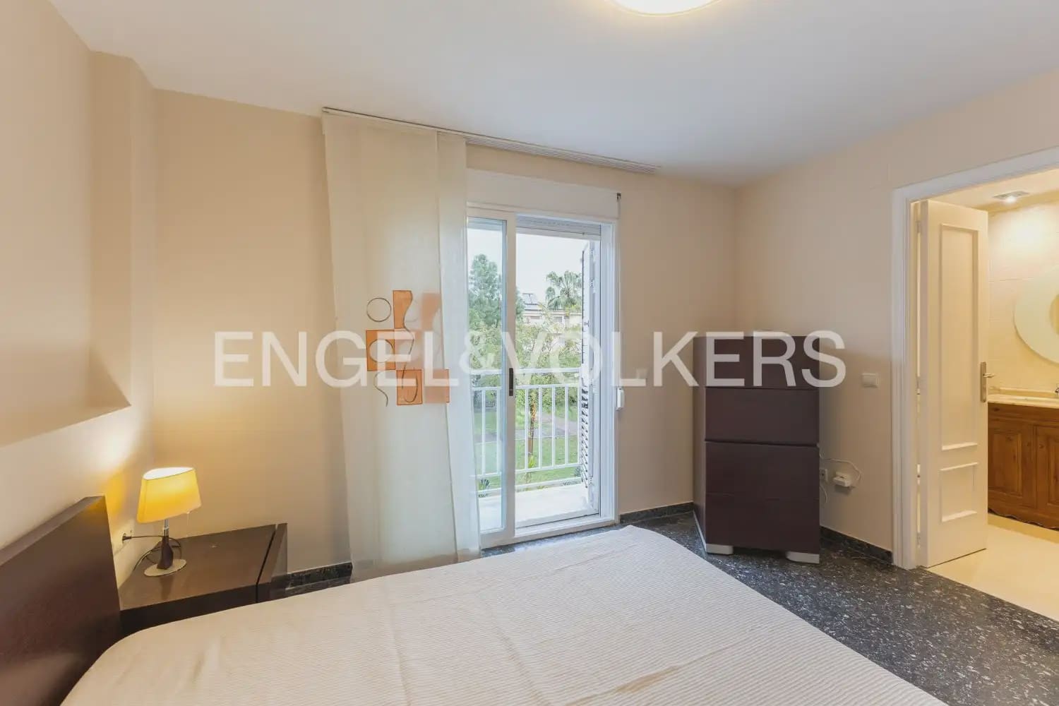 4 soveværelse Rækkehus til leje i Almassera med garage - € 2.000 (Ref: 10145253)