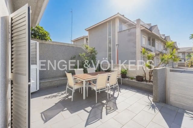 4 soveværelse Rækkehus til leje i Almàssera med garage - € 2.000 (Ref: 10145253)