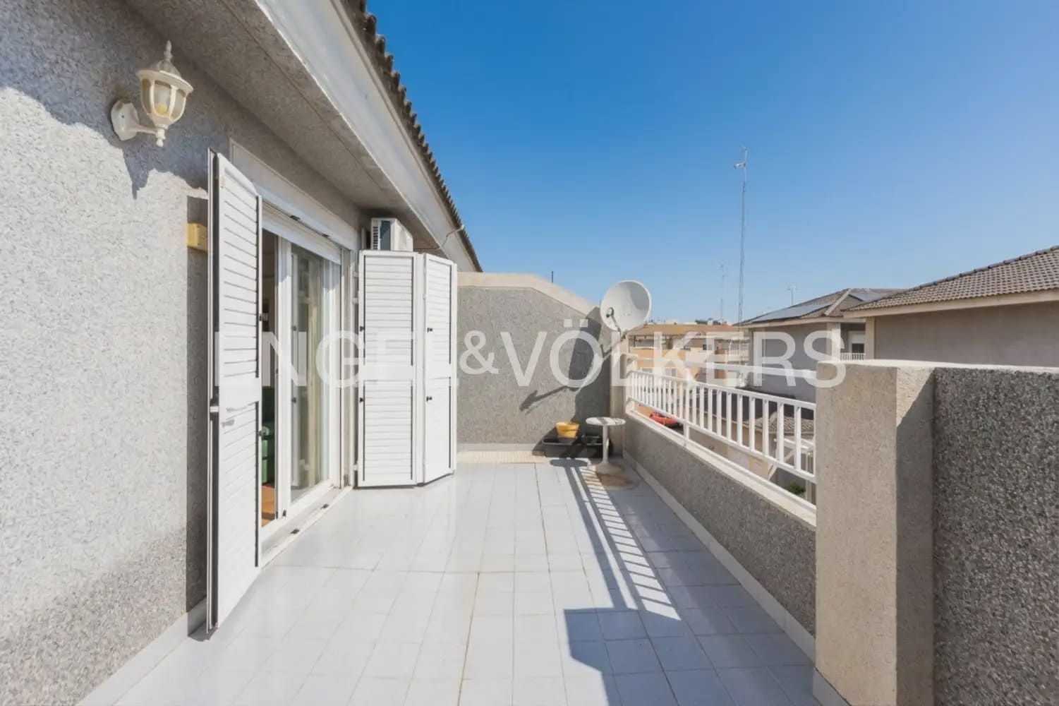 4 soveværelse Rækkehus til leje i Almassera med garage - € 2.000 (Ref: 10145253)