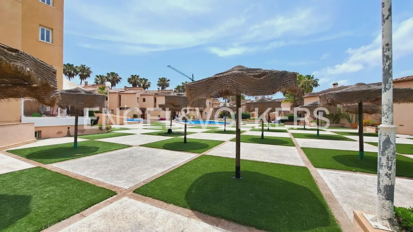 2 quarto Penthouse para arrendar em Javea / Xabia com piscina garagem - 1 500 € (Ref: 10145254)
