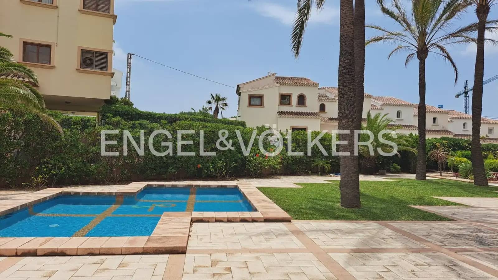 2 quarto Penthouse para arrendar em Javea / Xabia com piscina garagem - 1 500 € (Ref: 10145254)