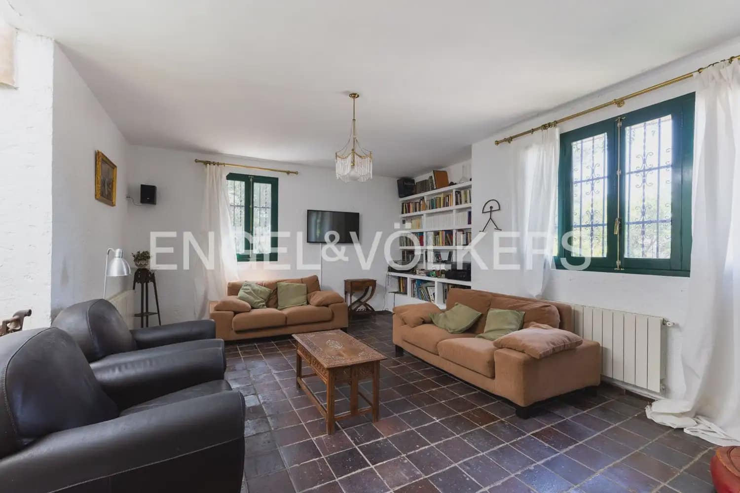 4 soverom Villa til salgs i Paterna med svømmebasseng garasje - € 670 000 (Ref: 10145255)