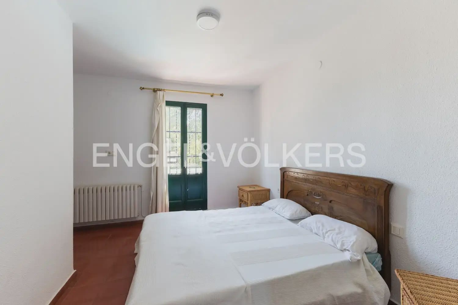 4 soverom Villa til salgs i Paterna med svømmebasseng garasje - € 670 000 (Ref: 10145255)