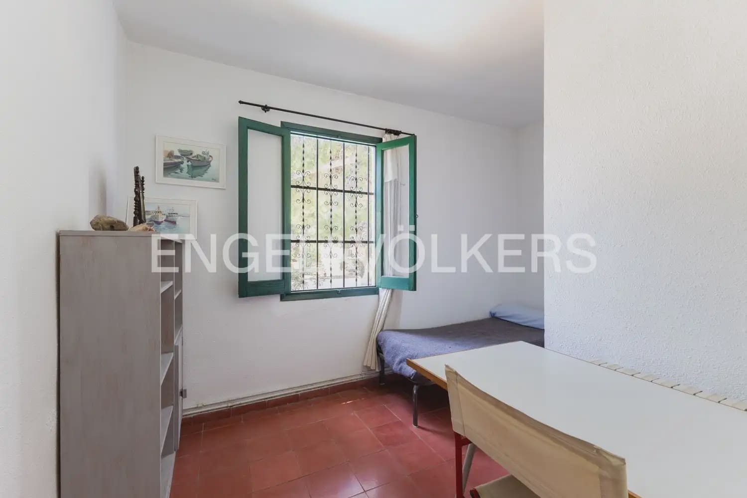 4 soverom Villa til salgs i Paterna med svømmebasseng garasje - € 670 000 (Ref: 10145255)