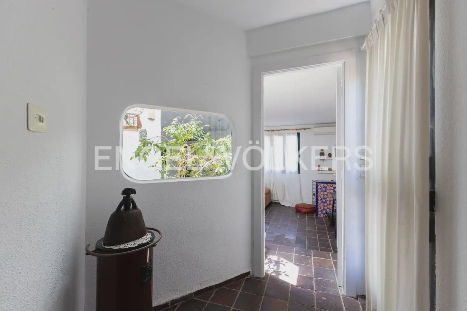 4 soverom Villa til salgs i Paterna med svømmebasseng garasje - € 670 000 (Ref: 10145255)