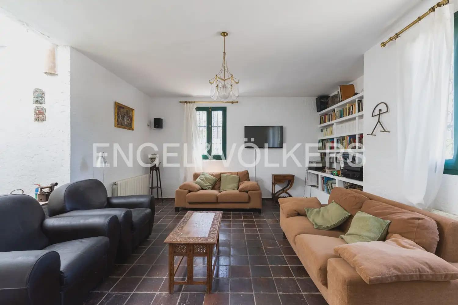 4 soverom Villa til salgs i Paterna med svømmebasseng garasje - € 670 000 (Ref: 10145255)