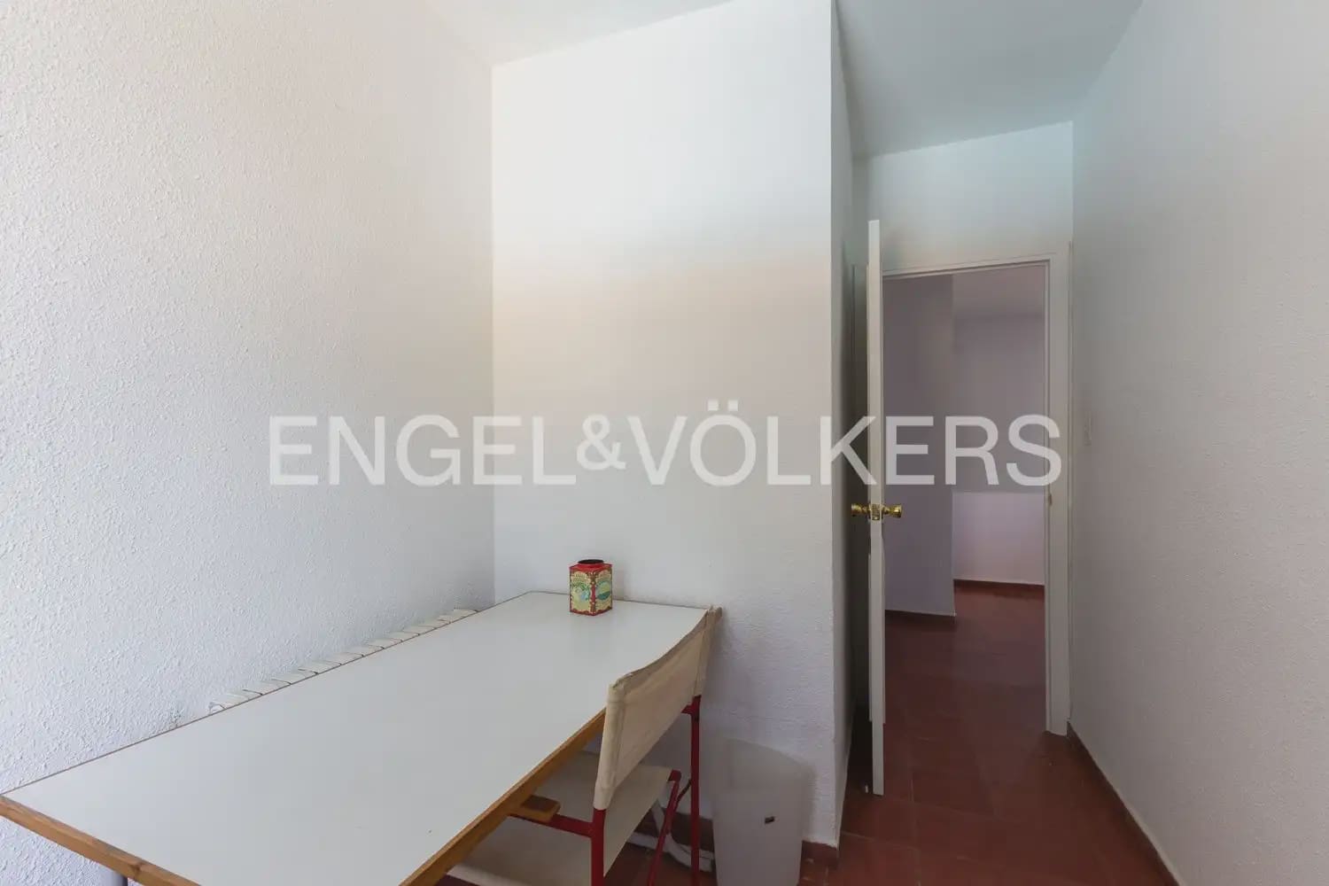 4 soverom Villa til salgs i Paterna med svømmebasseng garasje - € 670 000 (Ref: 10145255)