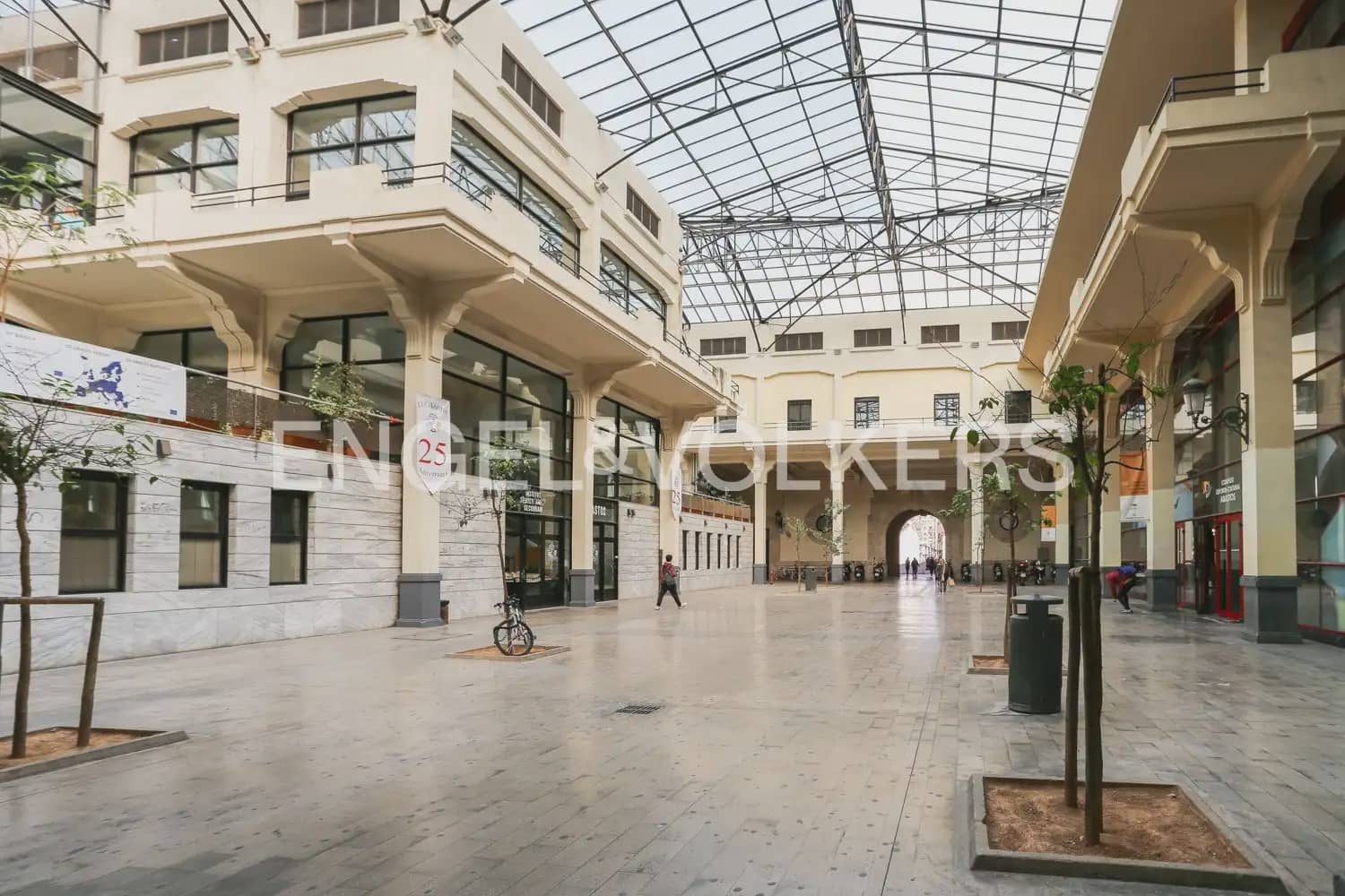 Garage te koop in Valencia stad - € 18.000 (Ref: 10153696)
