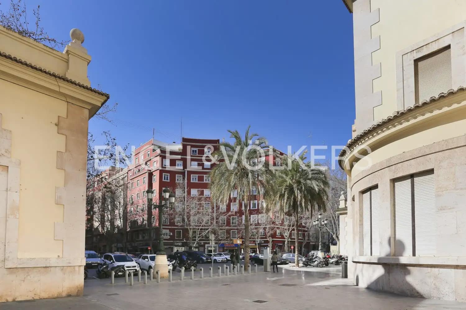 Garage te koop in Valencia stad - € 18.000 (Ref: 10153696)