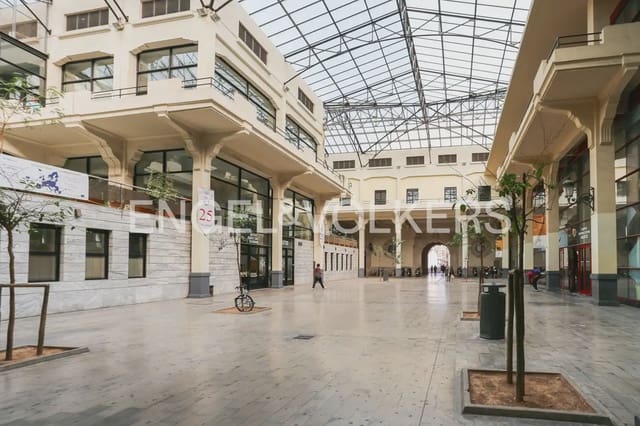Garage te koop in Arrancapins, Valencia stad - € 18.000 (Ref: 10153696)