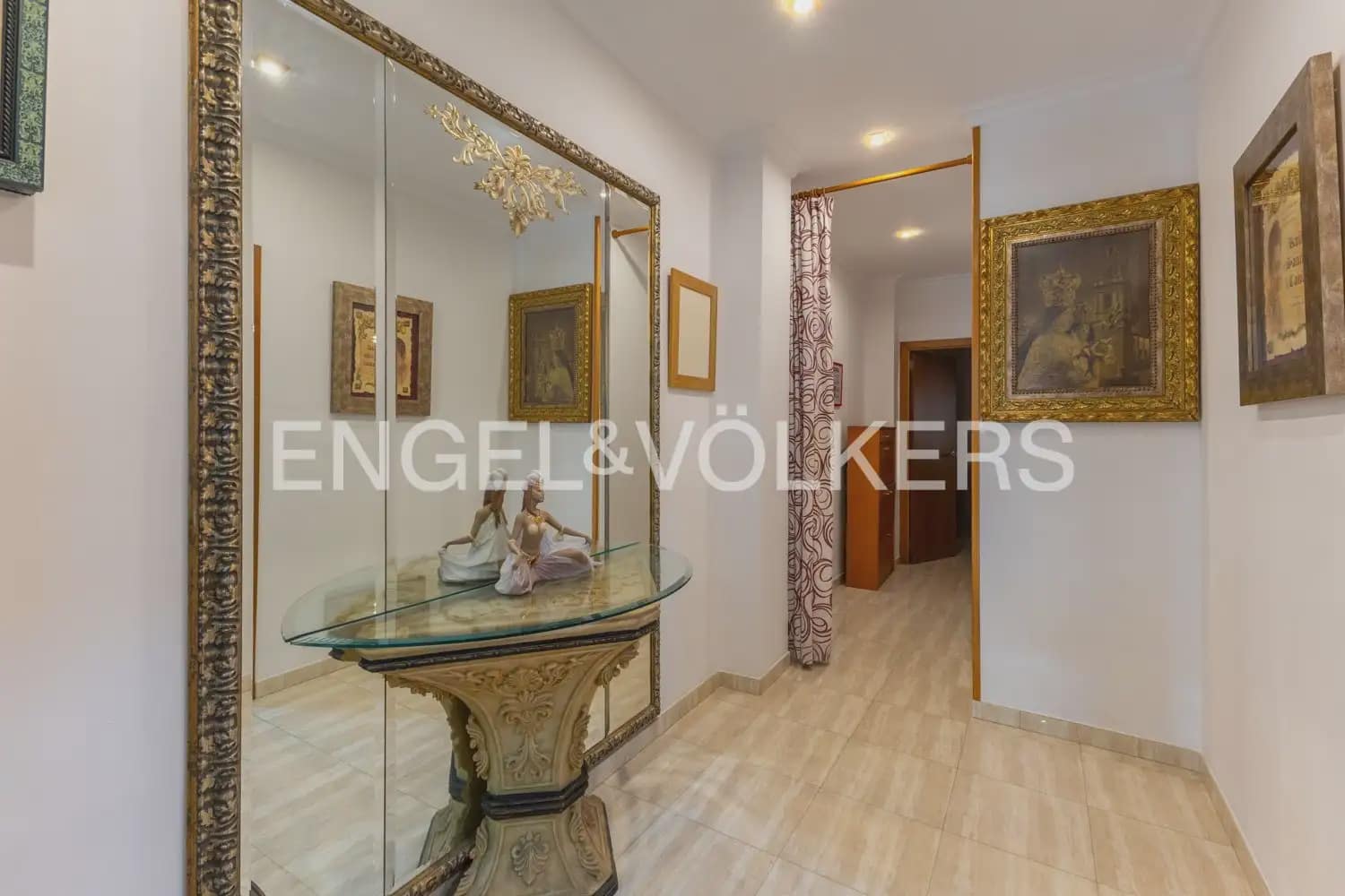 4 soveværelse Byhus til salg i Sueca med garage - € 275.000 (Ref: 10153697)
