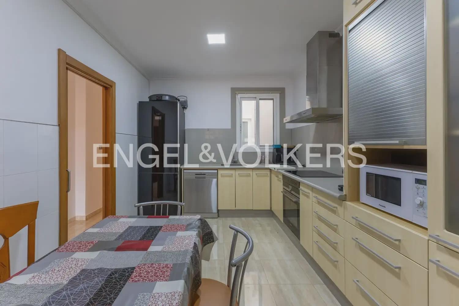 4 soveværelse Byhus til salg i Sueca med garage - € 275.000 (Ref: 10153697)