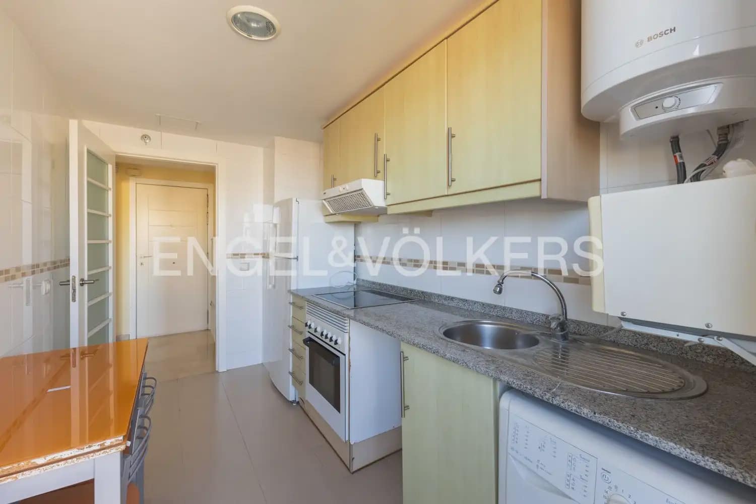 1 slaapkamer Flat te huur in Puig met zwembad garage - € 1.000 (Ref: 10153860)