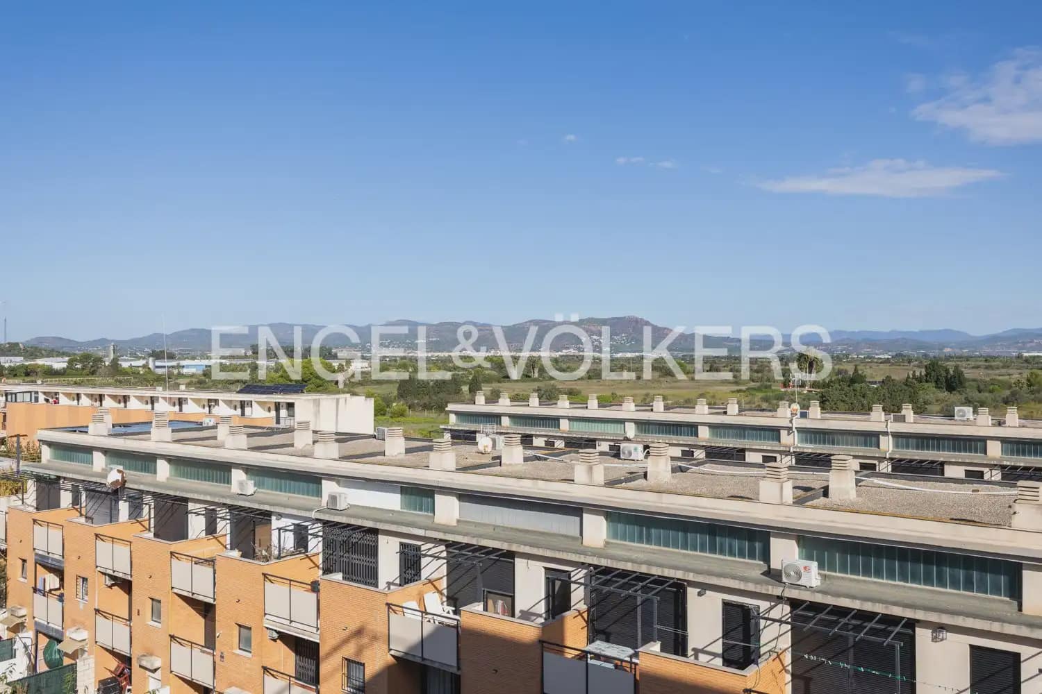 1 slaapkamer Flat te huur in Puig met zwembad garage - € 1.000 (Ref: 10153860)