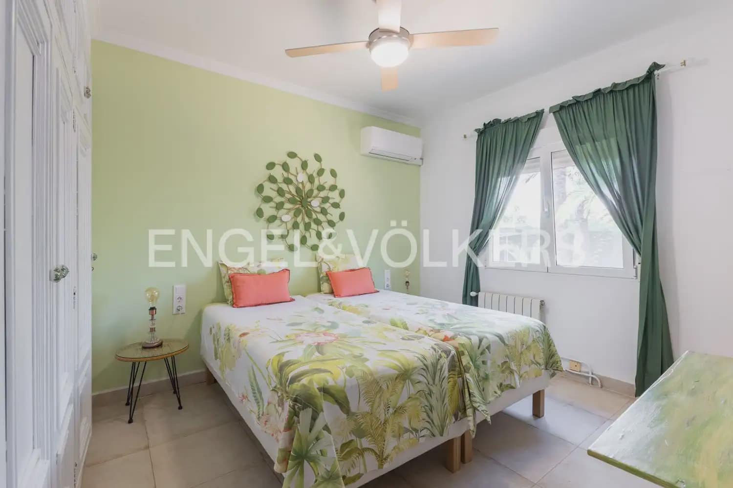 6 slaapkamer Villa te koop in Denia met zwembad garage - € 975.000 (Ref: 10153883)