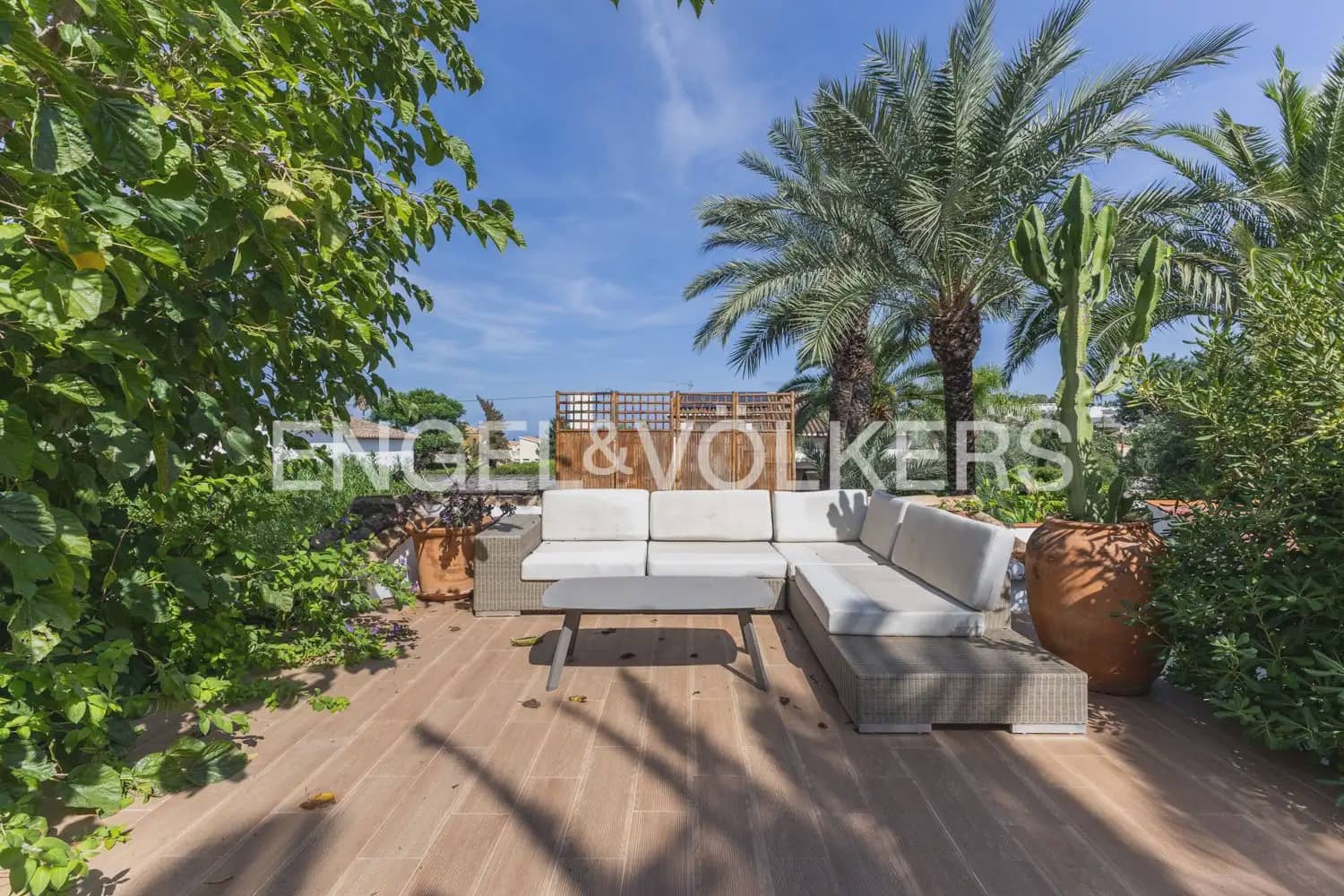 6 slaapkamer Villa te koop in Denia met zwembad garage - € 975.000 (Ref: 10153883)