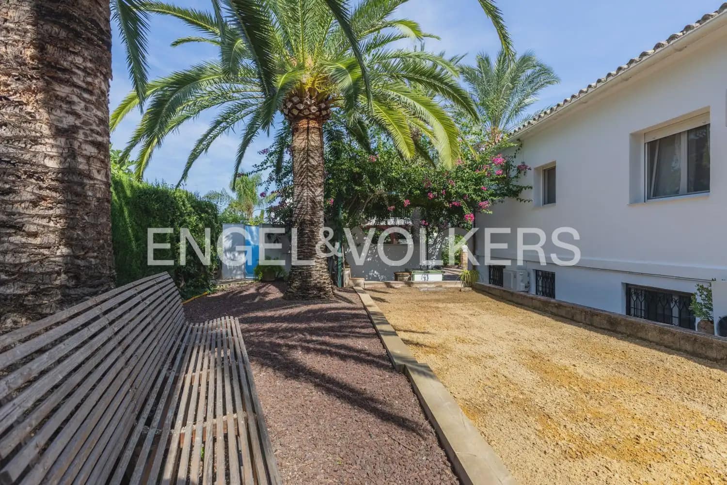 6 slaapkamer Villa te koop in Denia met zwembad garage - € 975.000 (Ref: 10153883)