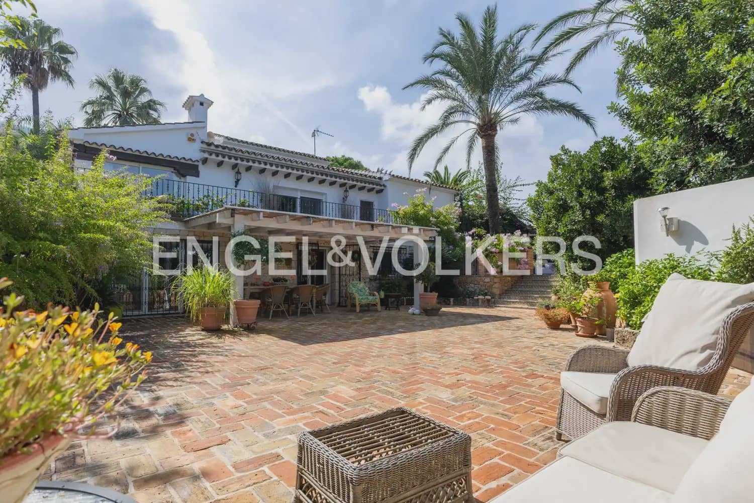 6 slaapkamer Villa te koop in Denia met zwembad garage - € 975.000 (Ref: 10153883)
