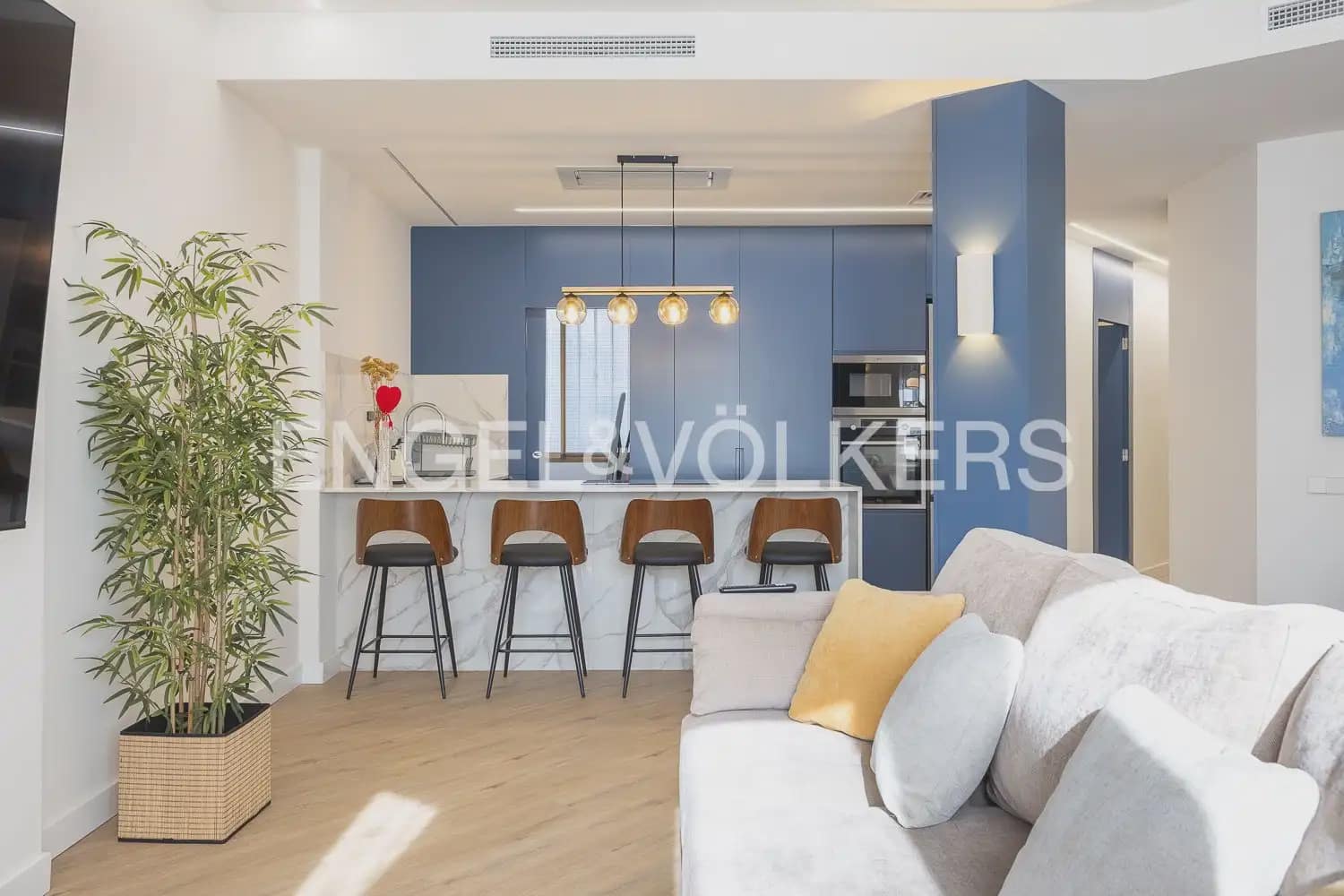4 slaapkamer Flat te koop in Valencia stad - € 600.000 (Ref: 10154037)