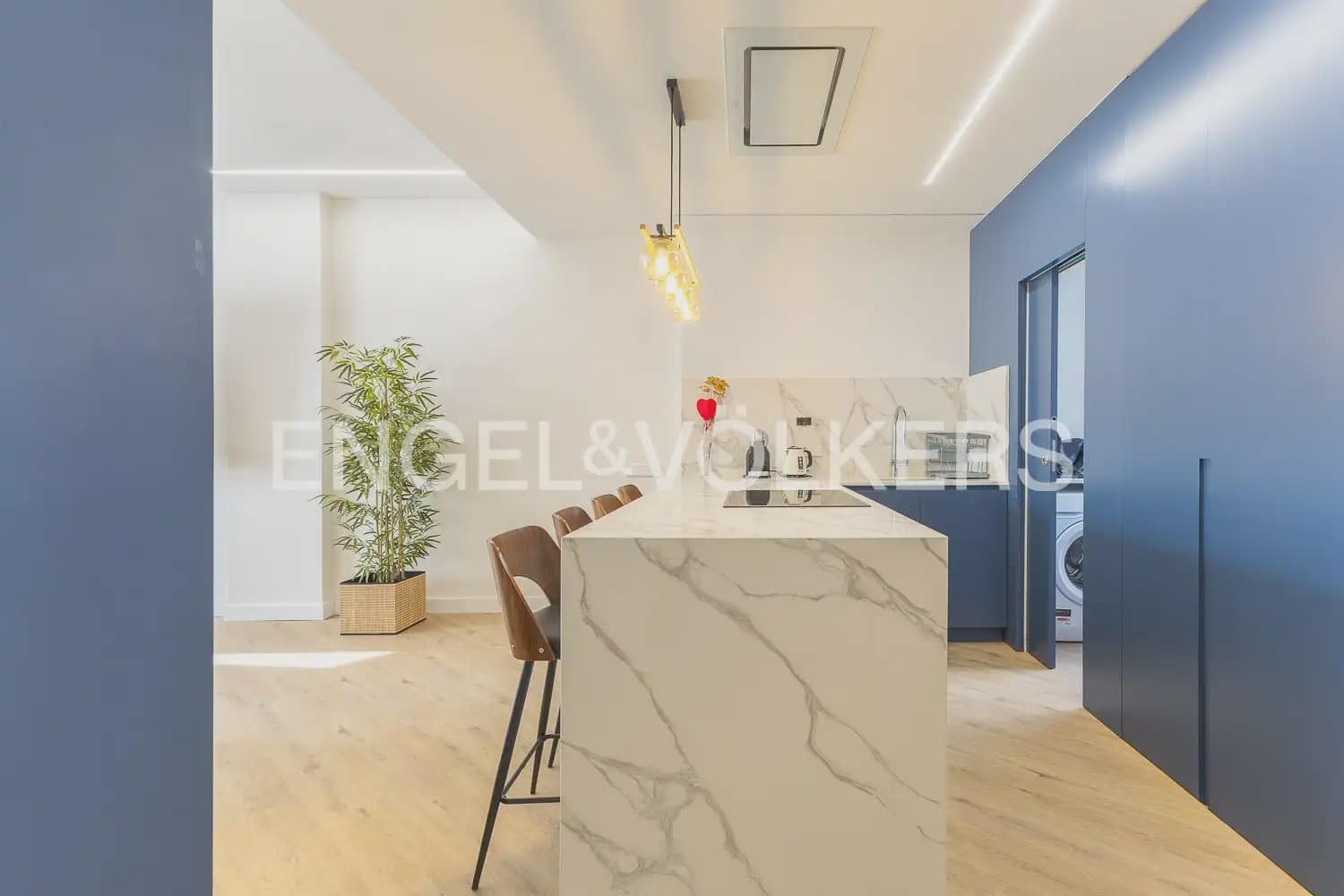4 slaapkamer Flat te koop in Valencia stad - € 600.000 (Ref: 10154037)
