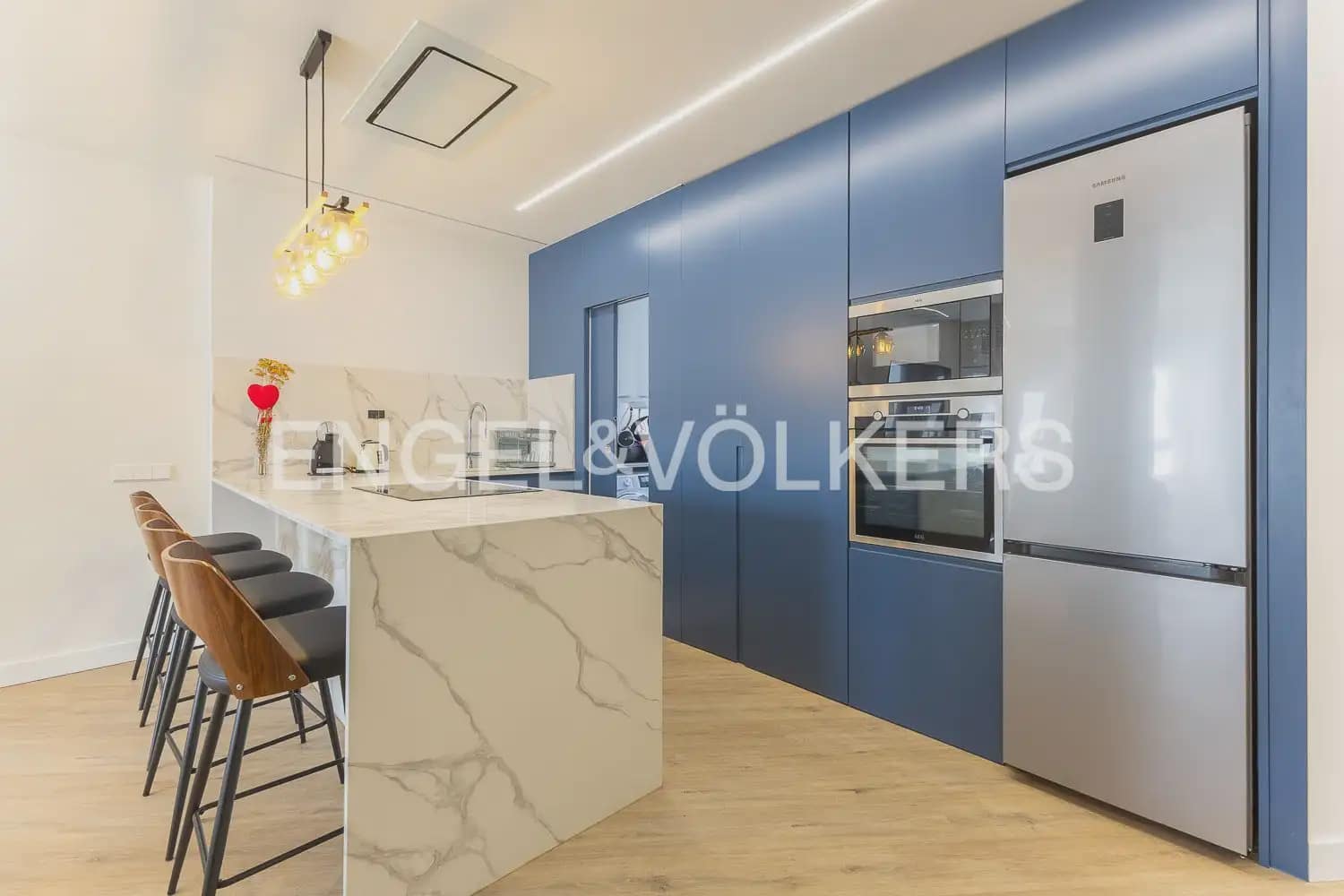 4 slaapkamer Flat te koop in Valencia stad - € 600.000 (Ref: 10154037)