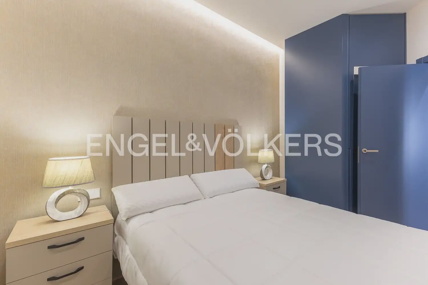 4 slaapkamer Flat te koop in Valencia stad - € 600.000 (Ref: 10154037)