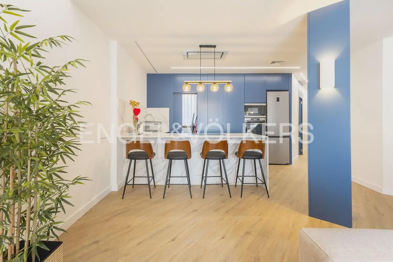 4 slaapkamer Flat te koop in Valencia stad - € 600.000 (Ref: 10154037)
