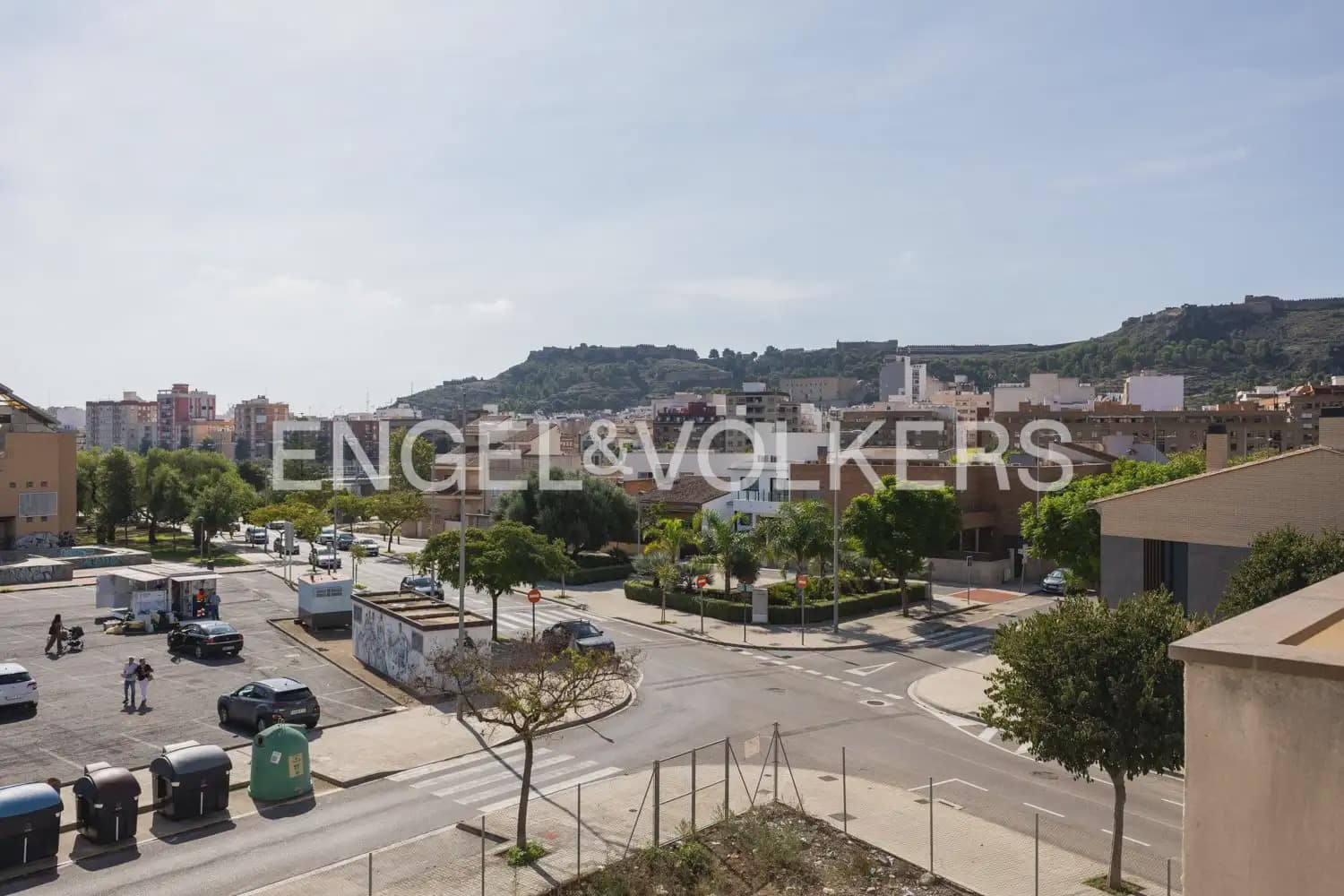 2 bedroom Flat for rent in Sagunto / Sagunt with garage - € 1,150 (Ref: 10154038)
