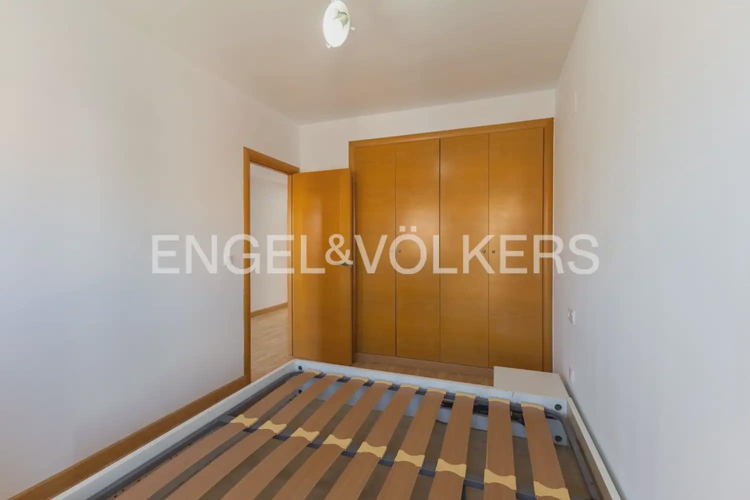 2 bedroom Flat for rent in Sagunto / Sagunt with garage - € 1,150 (Ref: 10154038)