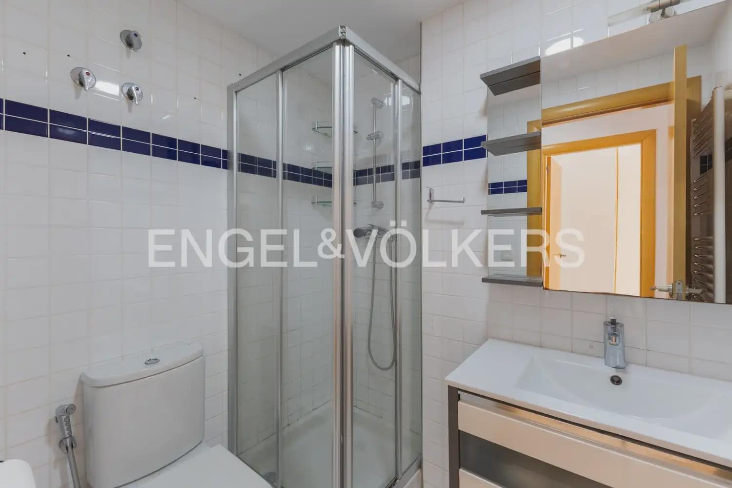 2 bedroom Flat for rent in Sagunto / Sagunt with garage - € 1,150 (Ref: 10154038)
