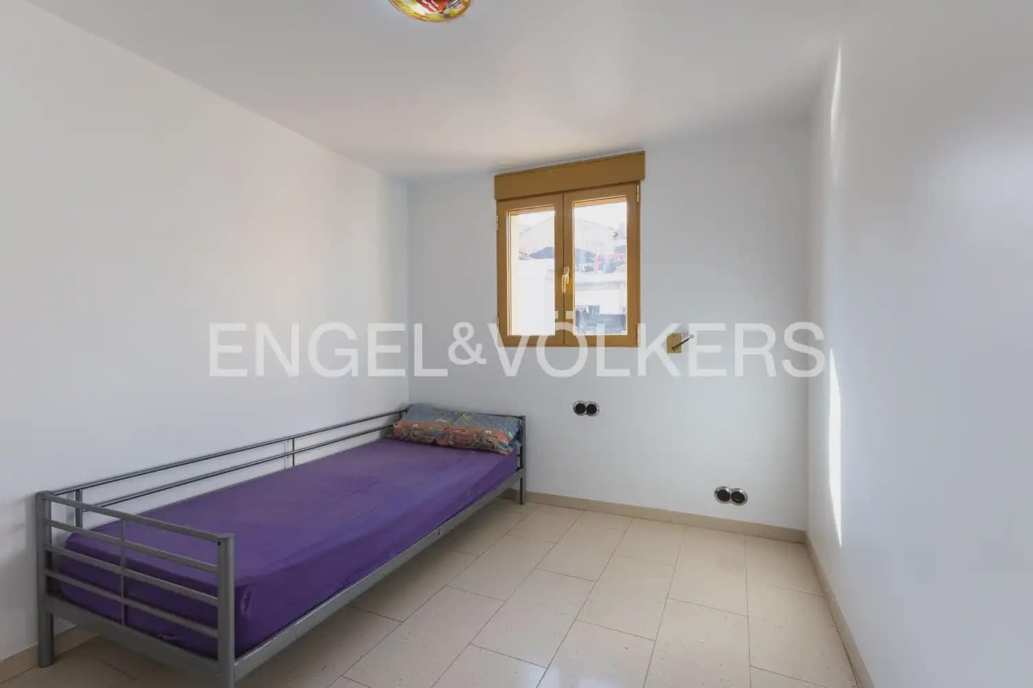 3 bedroom Townhouse for rent in Valencia city - € 1,900 (Ref: 10154291)