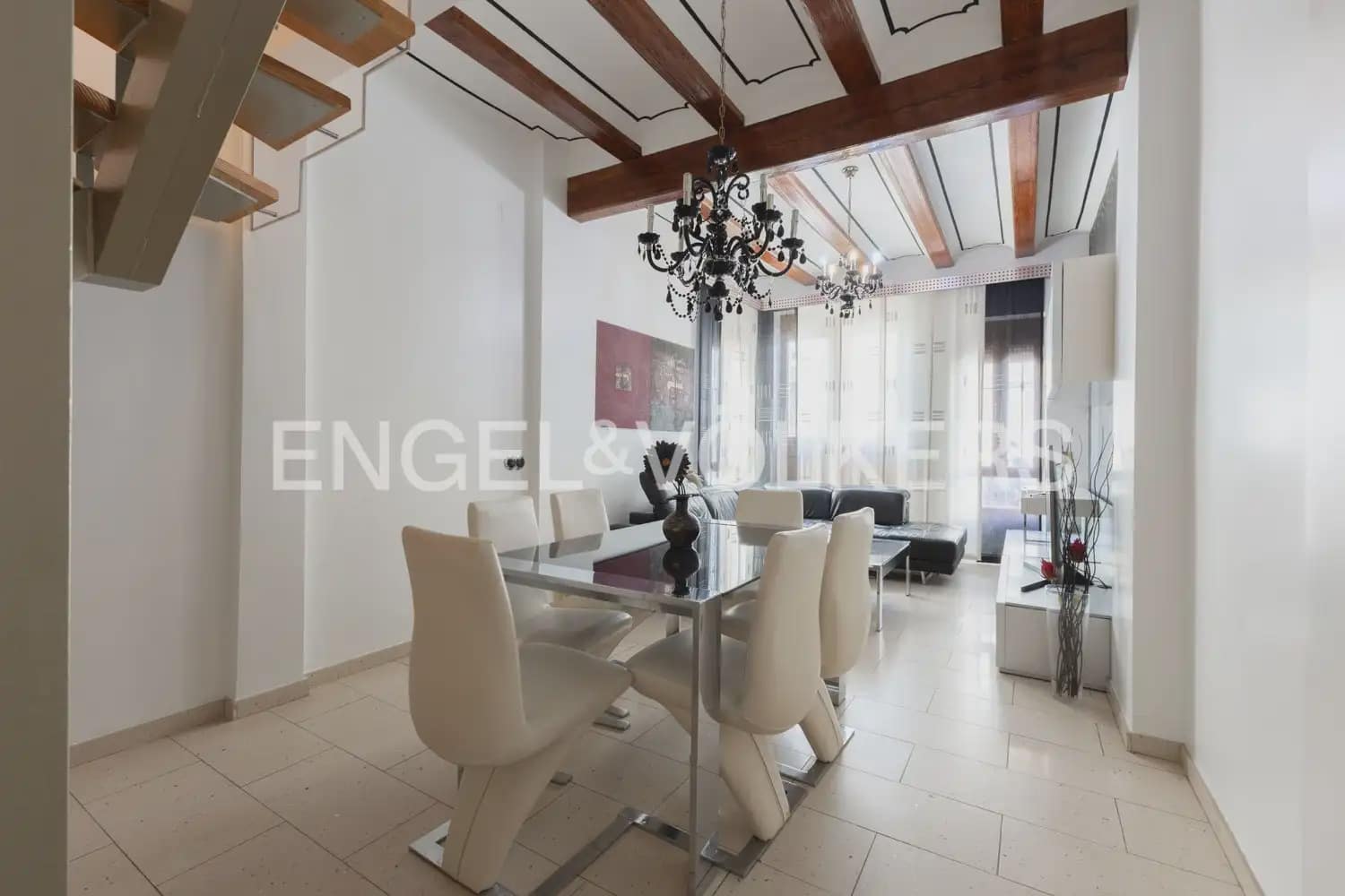 3 bedroom Townhouse for rent in Valencia city - € 1,900 (Ref: 10154291)