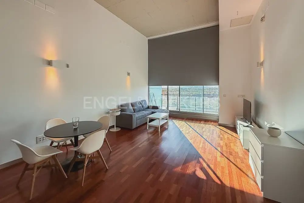 1 sypialnia Mieszkanie do wynajęcia w Miasto Walencja z basenem garażem - 1 400 € (Ref: 10155466)