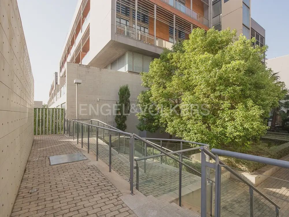 1 sypialnia Mieszkanie do wynajęcia w Miasto Walencja z basenem garażem - 1 400 € (Ref: 10155466)