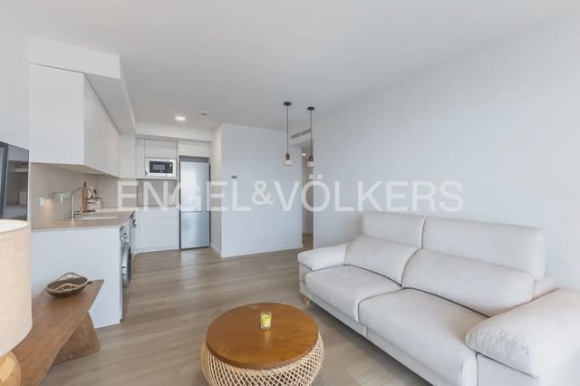 2 bedroom Flat for rent in Puig with pool garage - € 2,100 (Ref: 10155757)