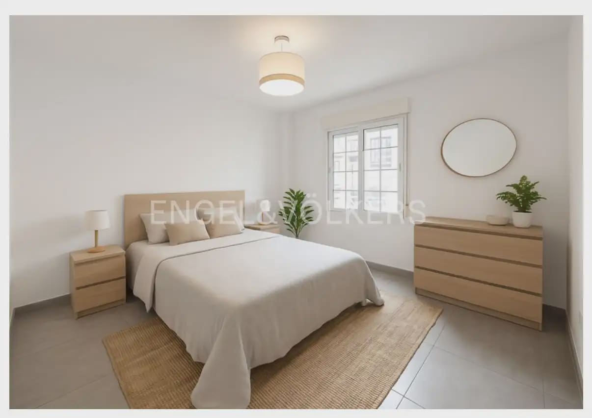 Piso de 2 habitaciones en València ciudad en alquiler - 1.300 € (Ref: 10155759)