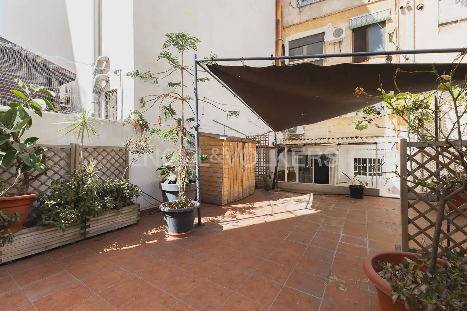 Piso de 2 habitaciones en València ciudad en alquiler - 1.300 € (Ref: 10155759)