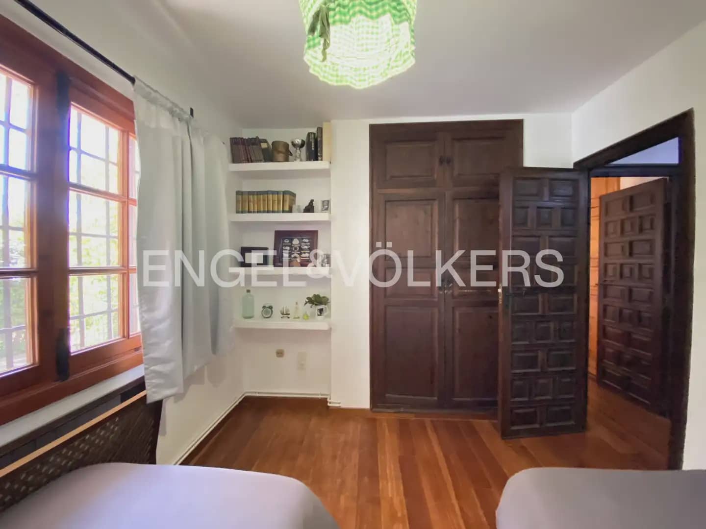 6 makuuhuone Rivitalo vuokrattavana paikassa Naquera mukana uima-altaan 
autotalli - 2 800 € (Ref: 10156908)