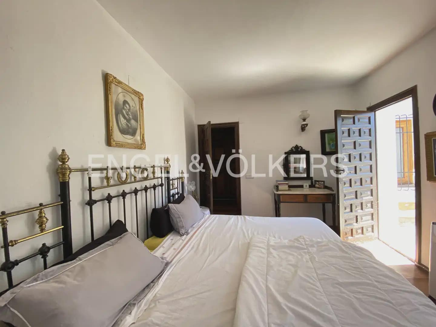 6 makuuhuone Rivitalo vuokrattavana paikassa Naquera mukana uima-altaan 
autotalli - 2 800 € (Ref: 10156908)