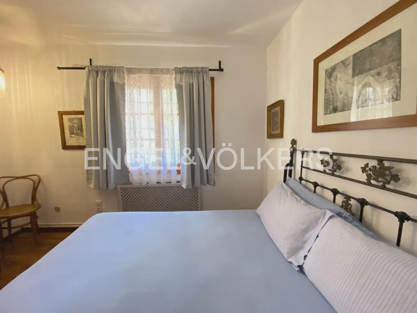 6 makuuhuone Rivitalo vuokrattavana paikassa Naquera mukana uima-altaan 
autotalli - 2 800 € (Ref: 10156908)
